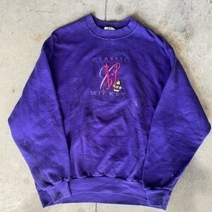 Disney Vintage Mickey Sweatshirt purple Xl but does fit like a large